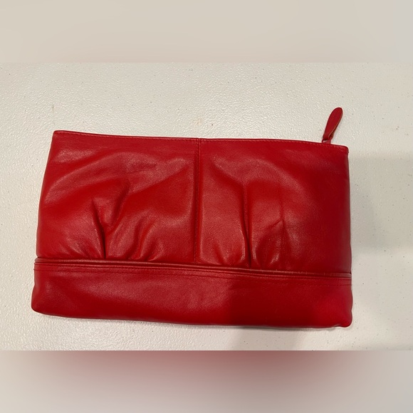 Red leather purse by Toni Vintage 80s Genuine Leather Vintage clutch purse - Picture 3 of 16